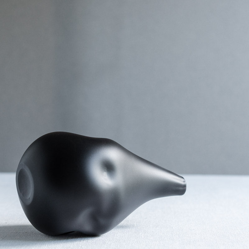 饗庭三七子 flower vase black C