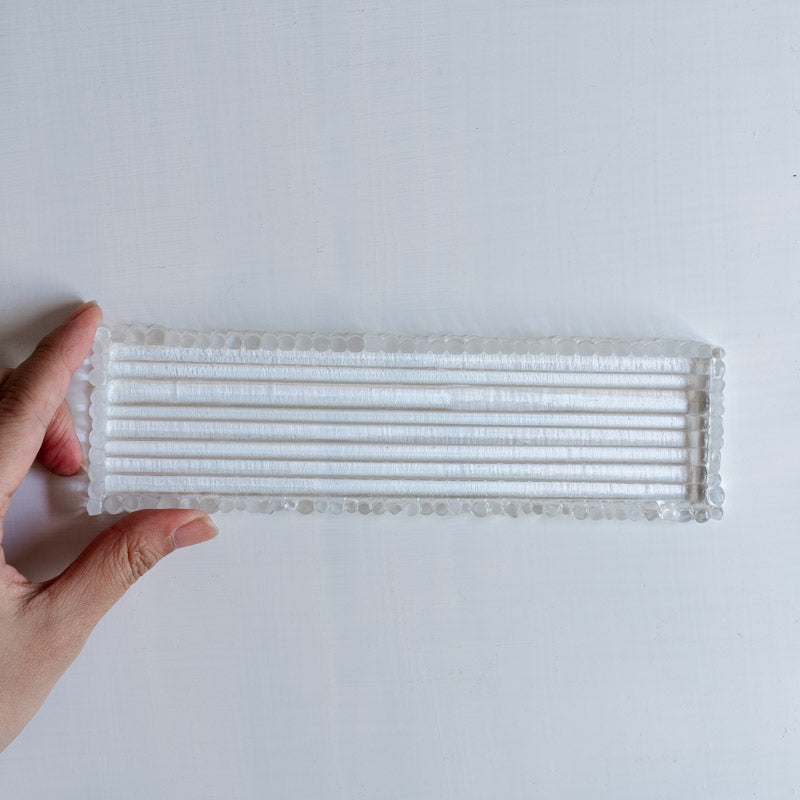 饗庭三七子 tray slim B