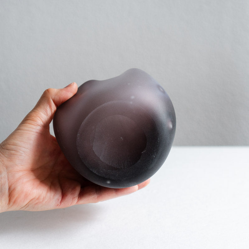 饗庭三七子 flower vase White B (返却)