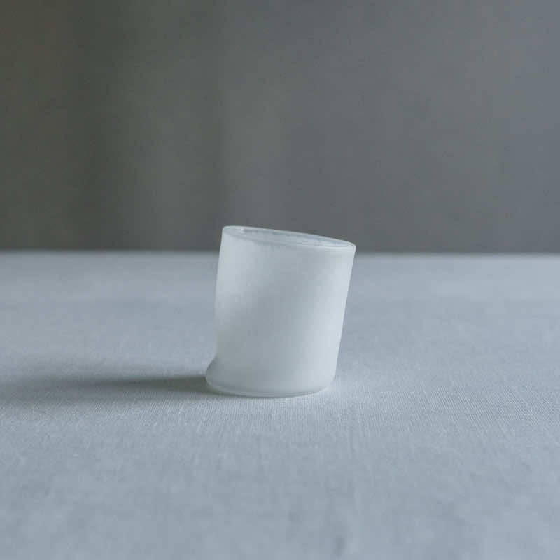 饗庭三七子 melt cup A