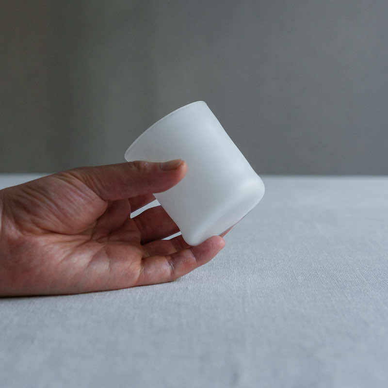 饗庭三七子 melt cup A