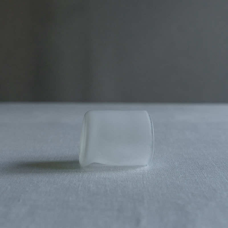 饗庭三七子 melt cup A