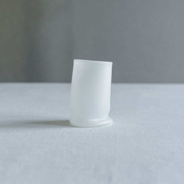 饗庭三七子 melt cup C