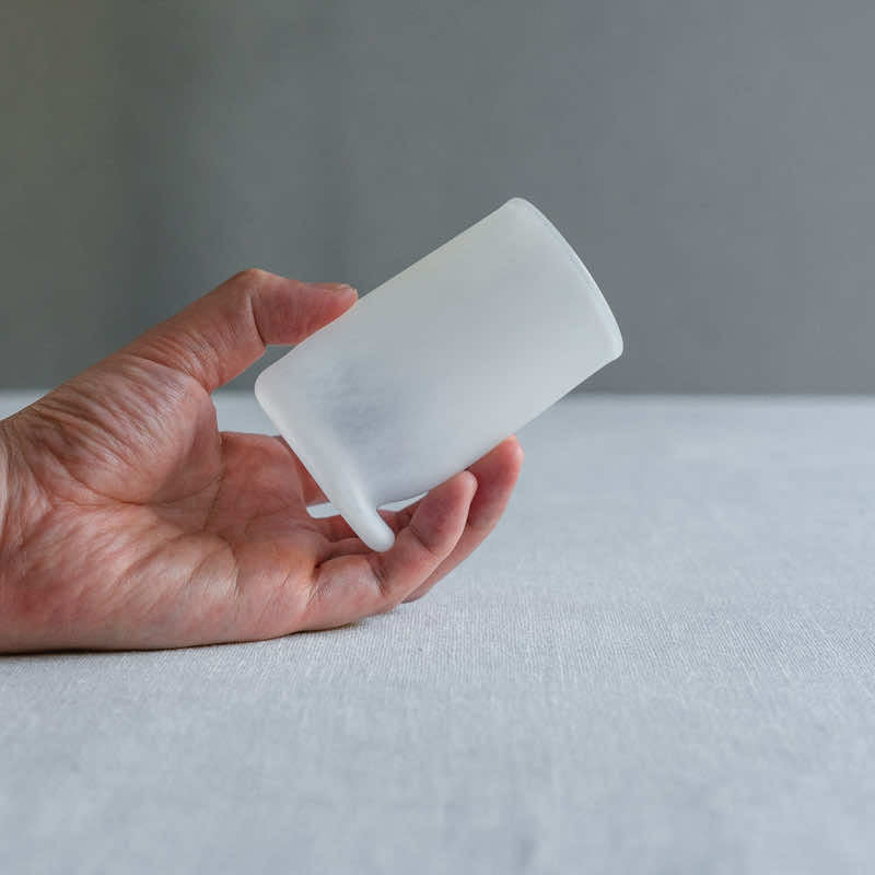 饗庭三七子 melt cup C