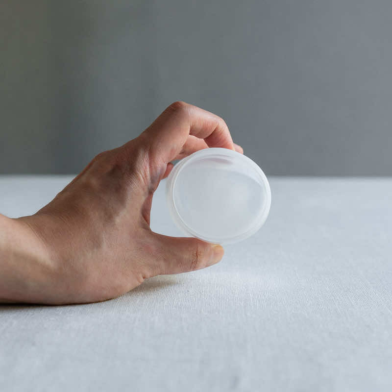 饗庭三七子 melt cup C