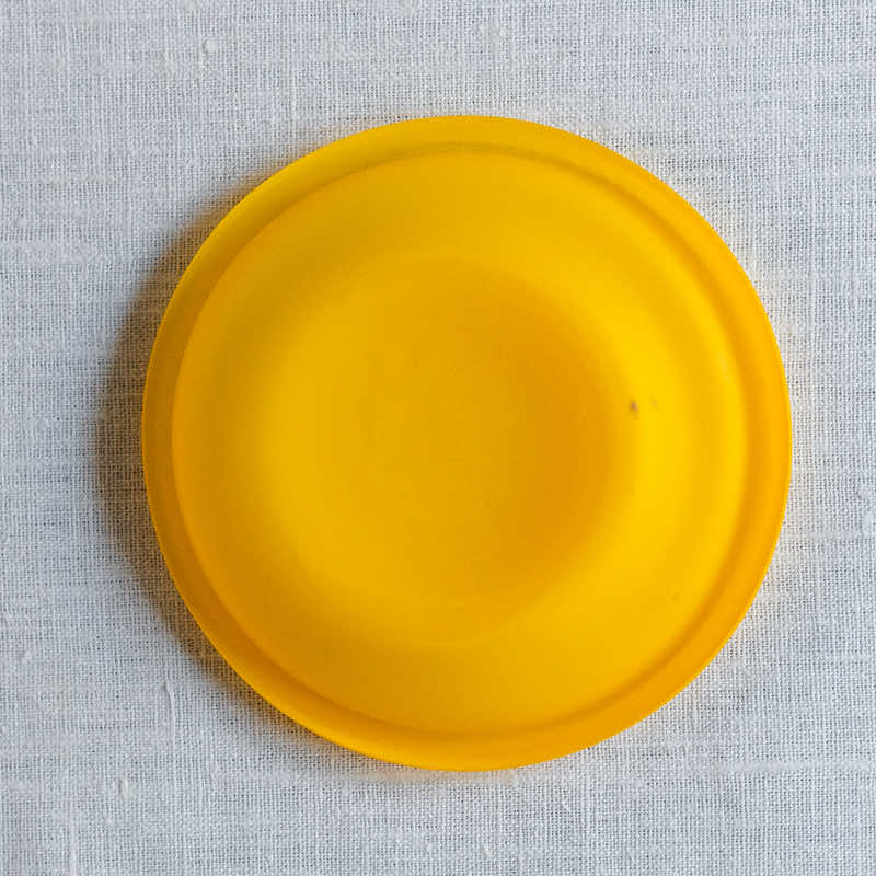 饗庭三七子 plate yellow C