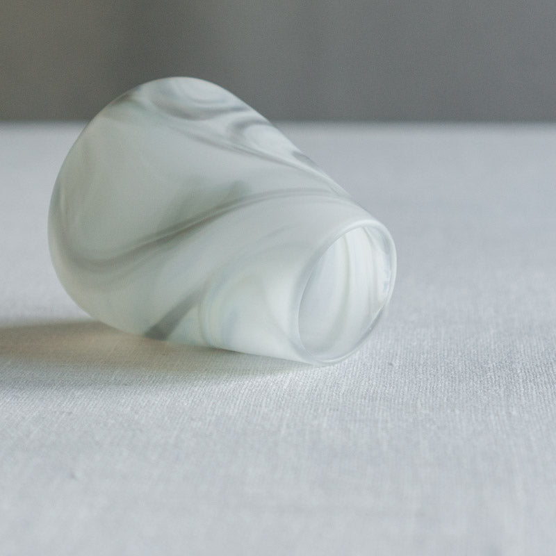 饗庭三七子 flower vase marble C