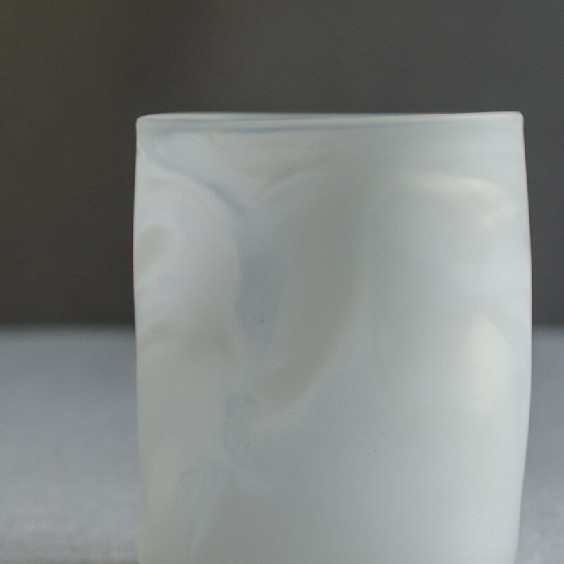 饗庭三七子 flower vase marble F
