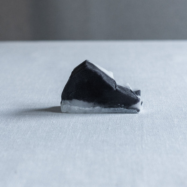 饗庭三七子 objet A