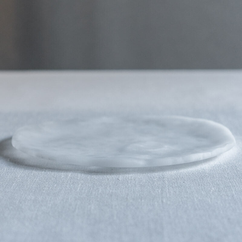 饗庭三七子 matte plate white