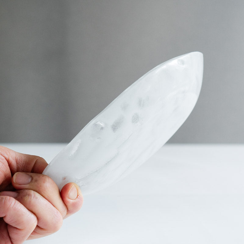 饗庭三七子 淡雪 oval plate A