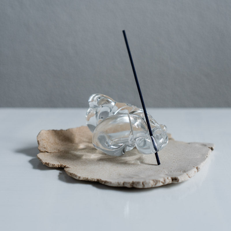 饗庭三七子 incense stand B