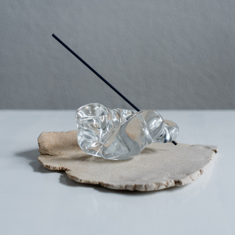饗庭三七子 incense stand B