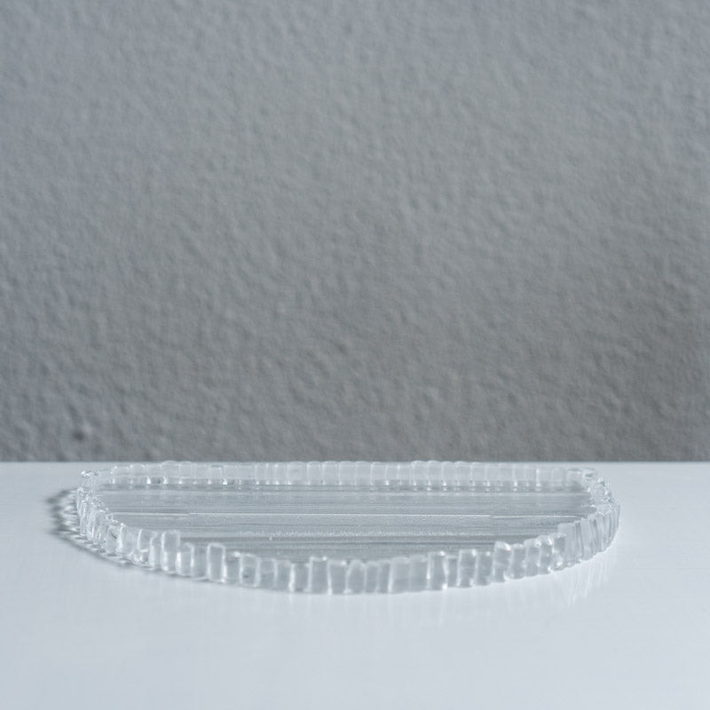 饗庭三七子 tray 半月 B