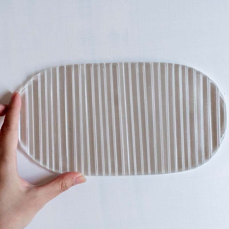 饗庭三七子 tray oval