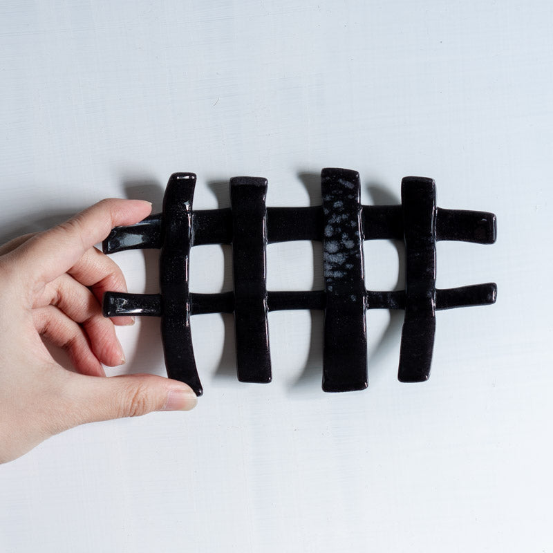 饗庭三七子 objet # M No.1