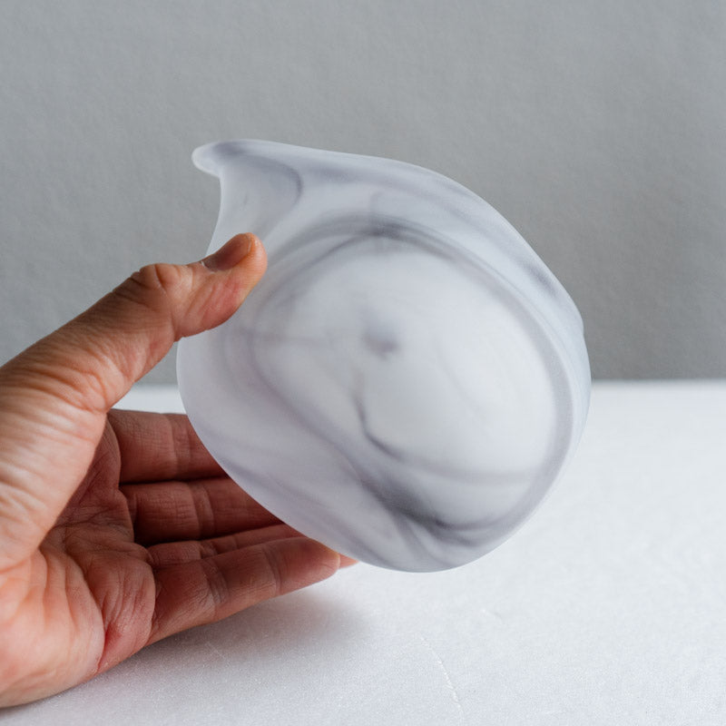 饗庭三七子 片口 White A