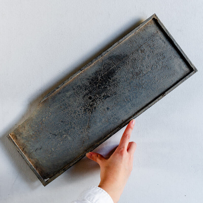 荒川連太郎 角皿 40cm × 15cm 月白