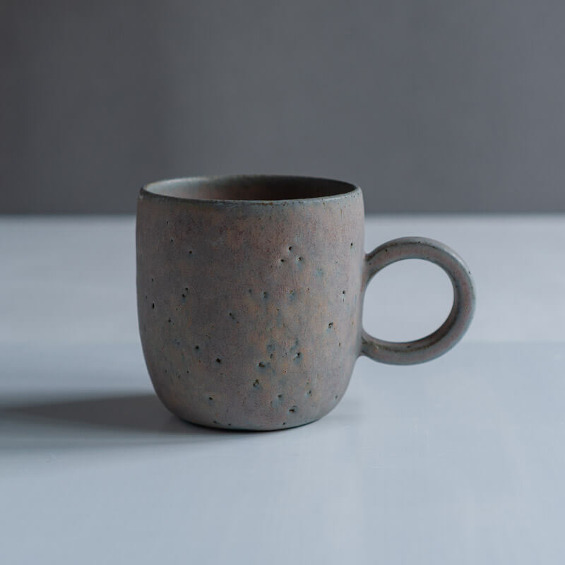 藤丸枝里子 海辺にて Mug Cup-E