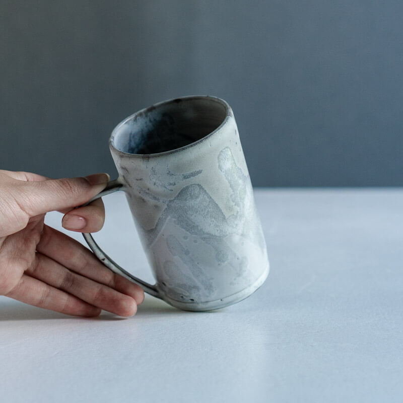 FURIHATA Miki iro tall mug White
