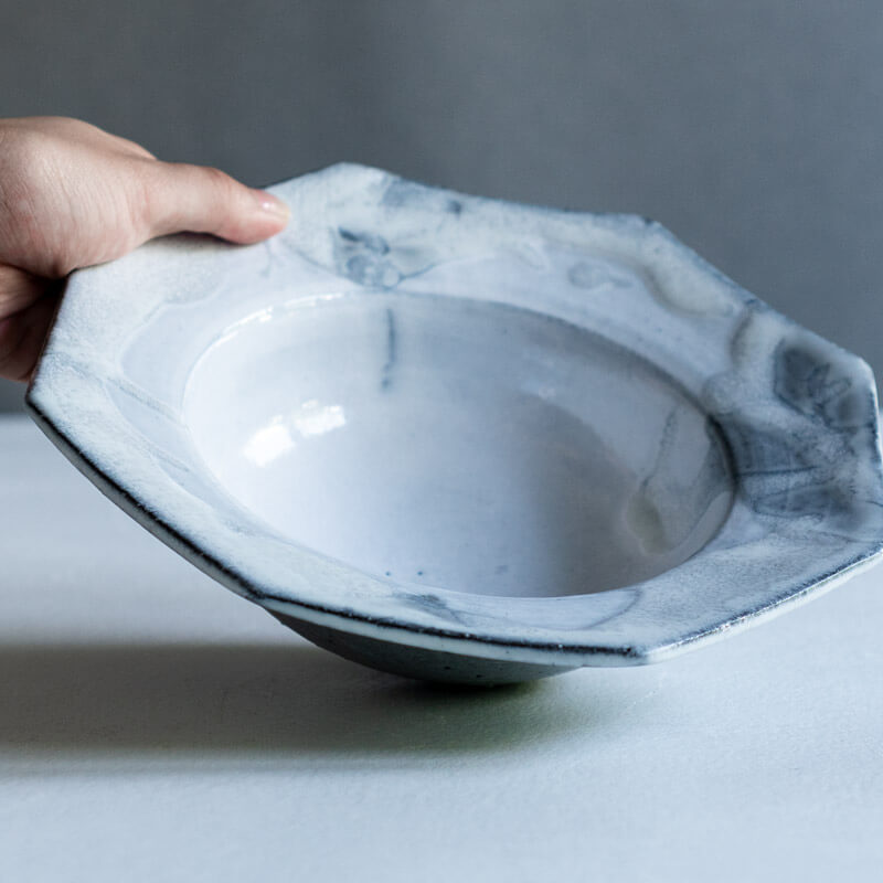 FURIHATA Miki Octagonal bowl M White A