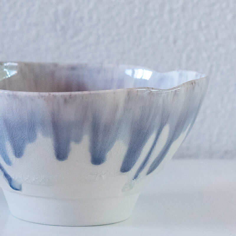 藤内紗恵子 花楕円 鉢 紫
