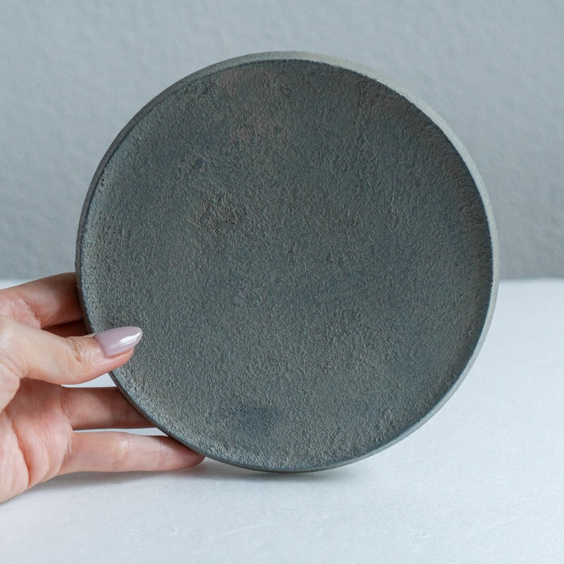 FUNAKI Tomohito flat rim plate 24cm rust lacquer B