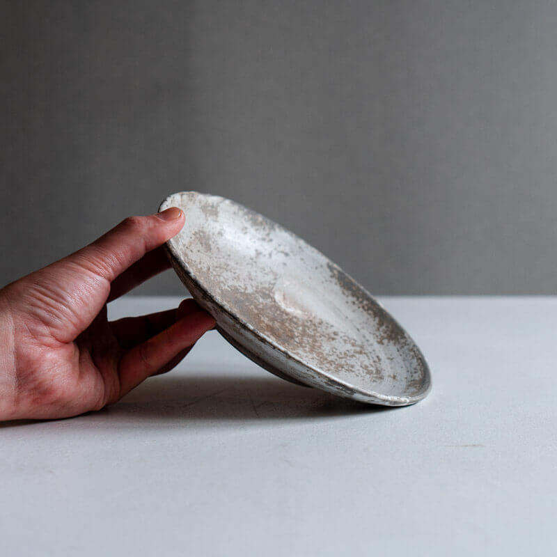 芳賀稔 剥白 皿 19cm
