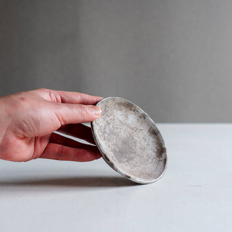 芳賀稔 剥白 皿 11cm