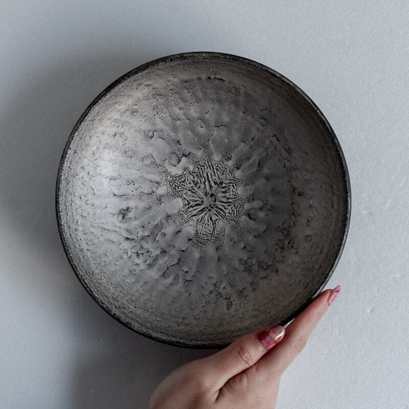 芳賀稔 黒銀 鉢 19cm