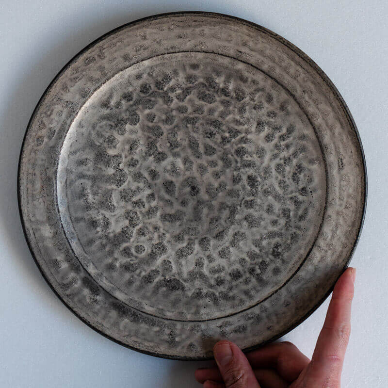 芳賀稔 黒銀 リムプレート 25cm B