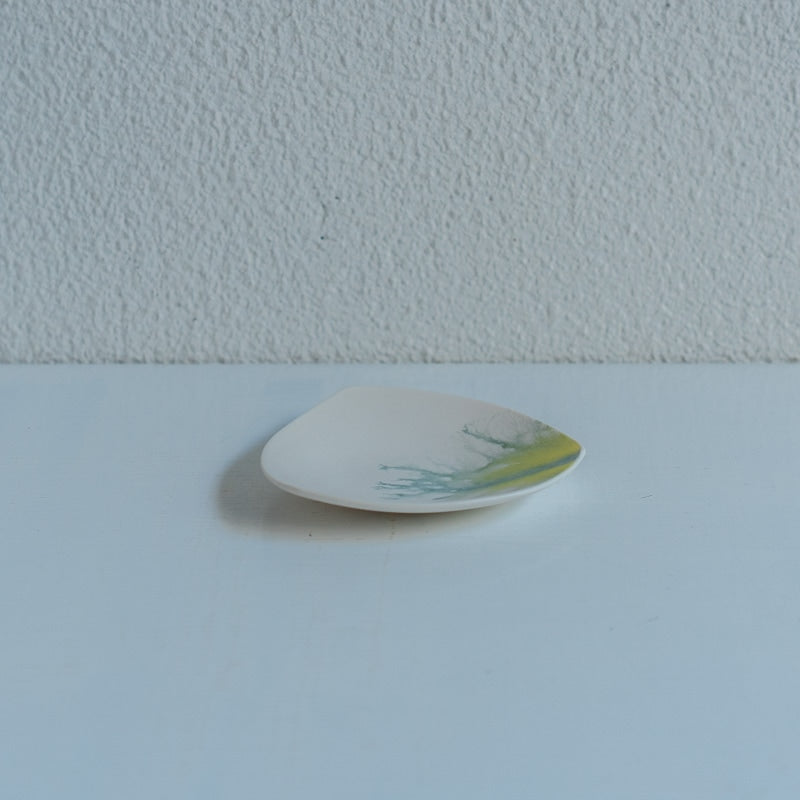 片瀬有美子 moca tray △ C