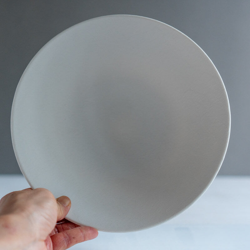 Daisuke Murai shallow bowl, 7 sun, white slip