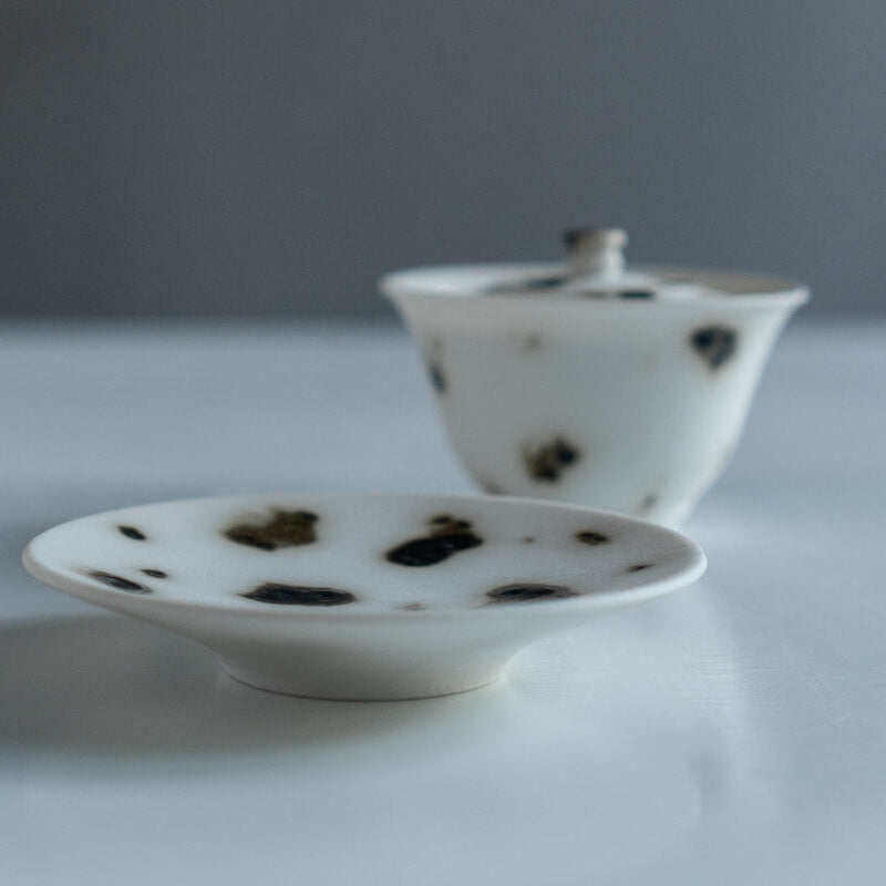 Murai Daisuke Covered Teacup, Celadon Glaze with Copper Decoration