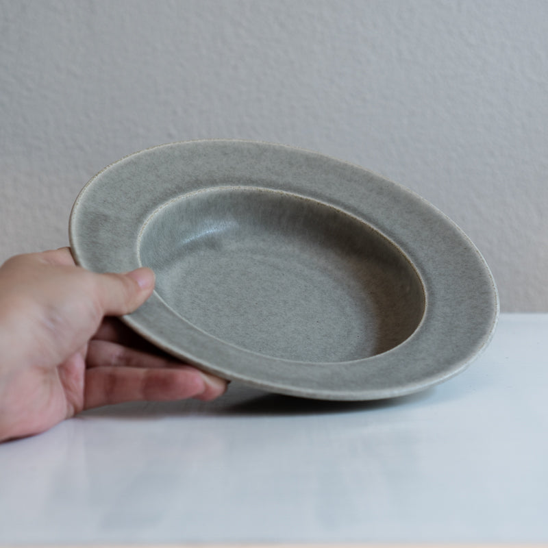 Minamie Satoko Soup Rim Plate - Gray