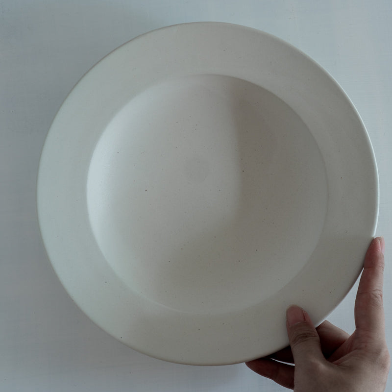南江里子 パスタリム皿 白