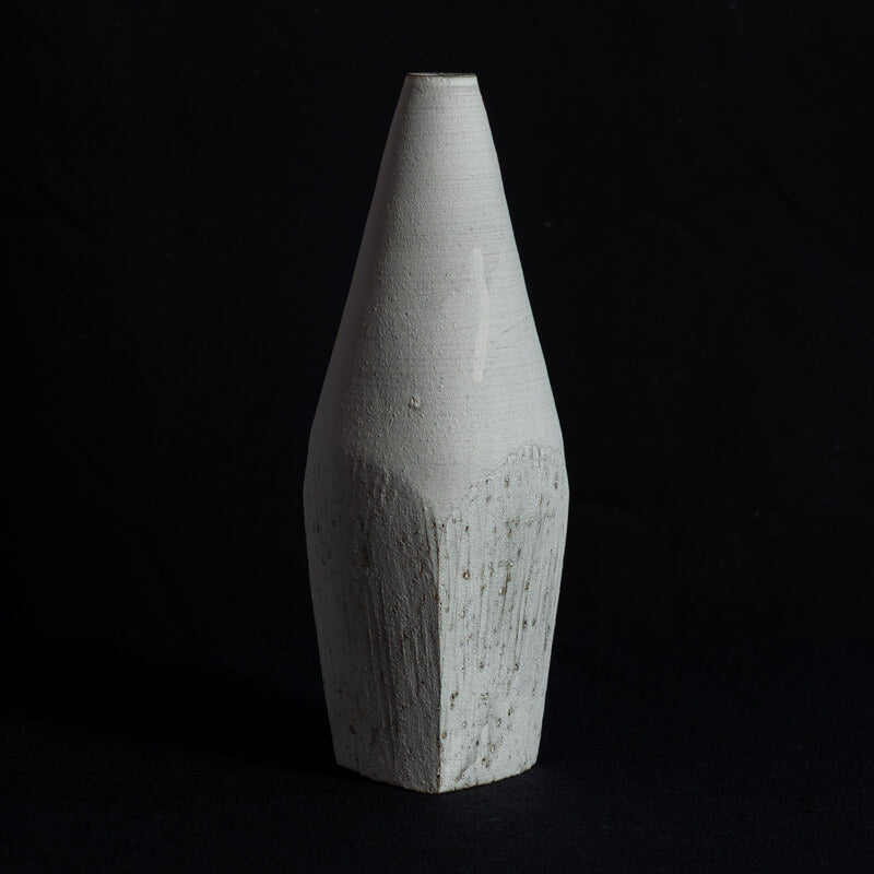 Noguchi, Etsushi White Porcelain Square Bottle