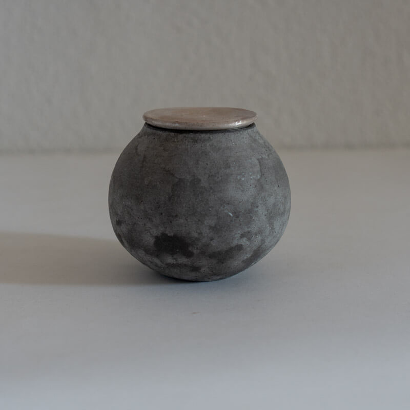 大森健司 銀彩黒土 蓋物