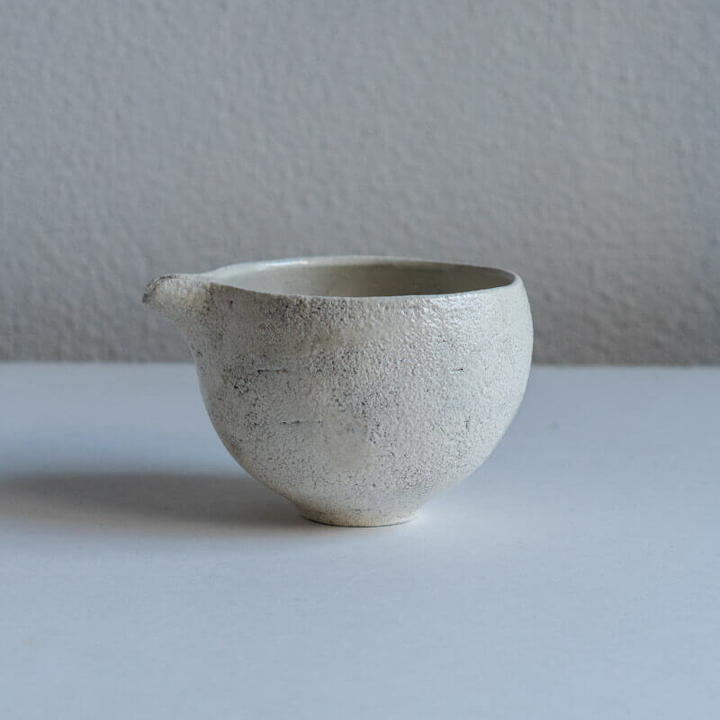 Mutsumi Ohashi Ash-glazed Katakuchi Round