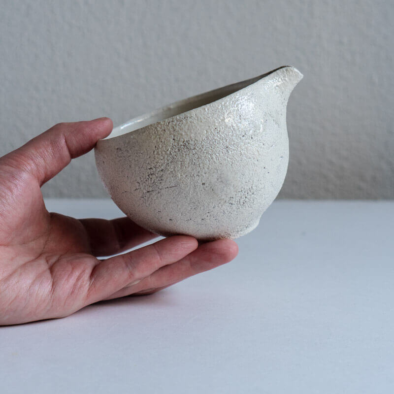 Mutsumi Ohashi Ash-glazed Katakuchi Round