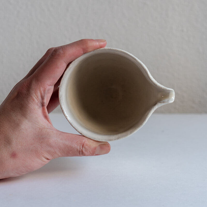 Mutsumi Ohashi Ash Glaze Katakuchi Round Vertical