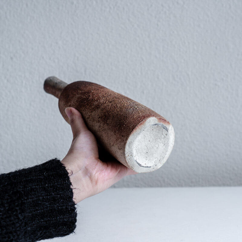 Mutsumi Ohashi Bizen-style with white slip vase A