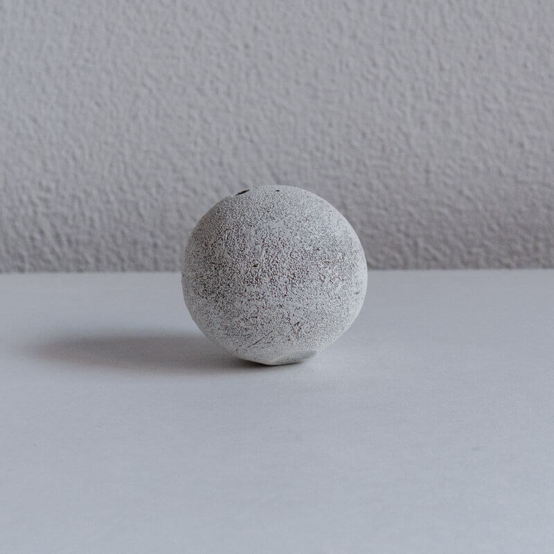 大橋睦 白 丸花器