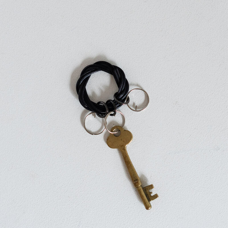 鶴田早苗(so/et)  key ring kuro