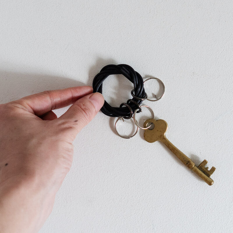 鶴田早苗(so/et)  key ring kuro