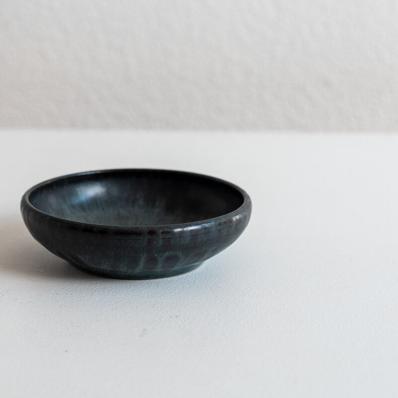 Akira Tsuzuki Bean Plate