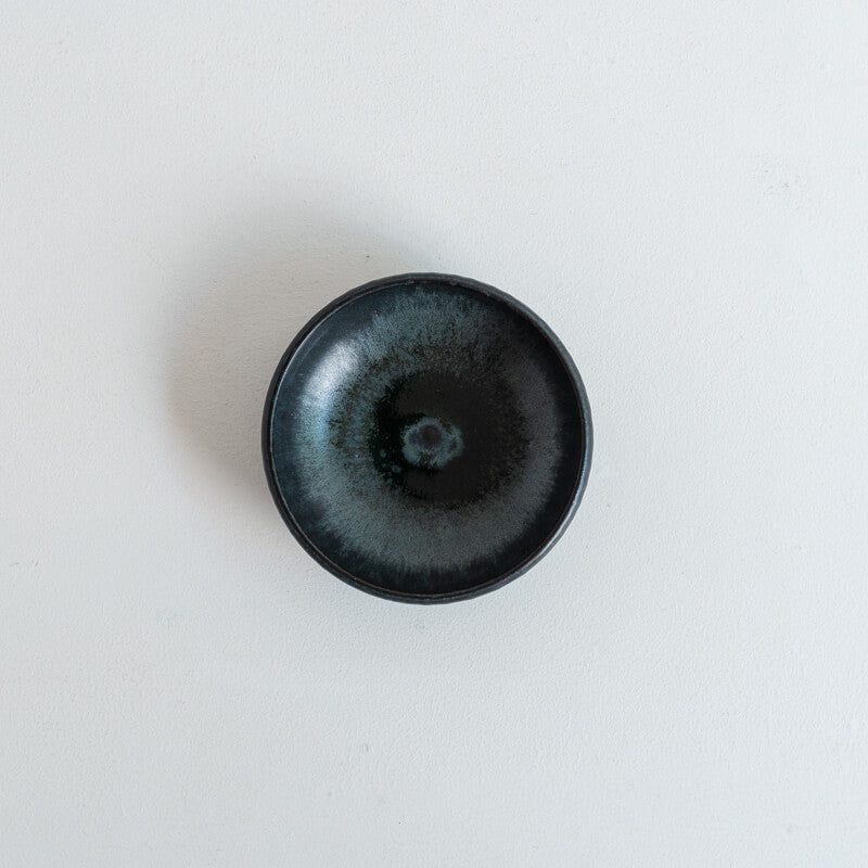 Akira Tsuzuki Bean Plate