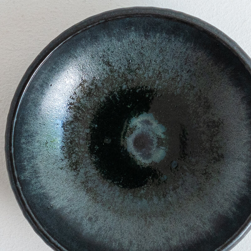 Akira Tsuzuki Bean Plate